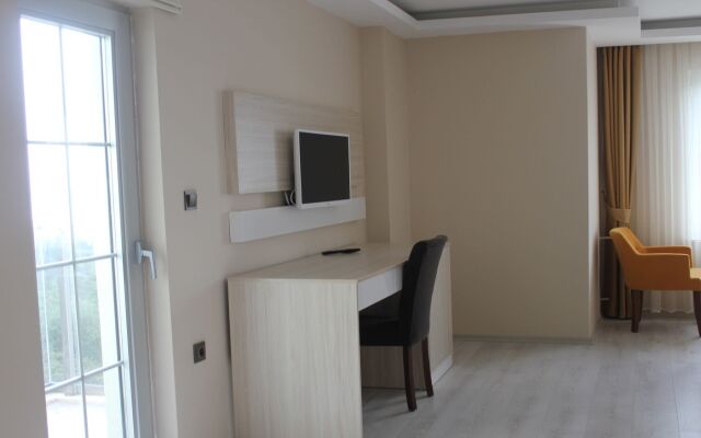 Gold Mina Hotel