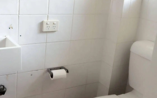 Gold Coast Backpackers - Hostel