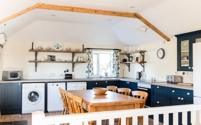 The Barn, St Minver