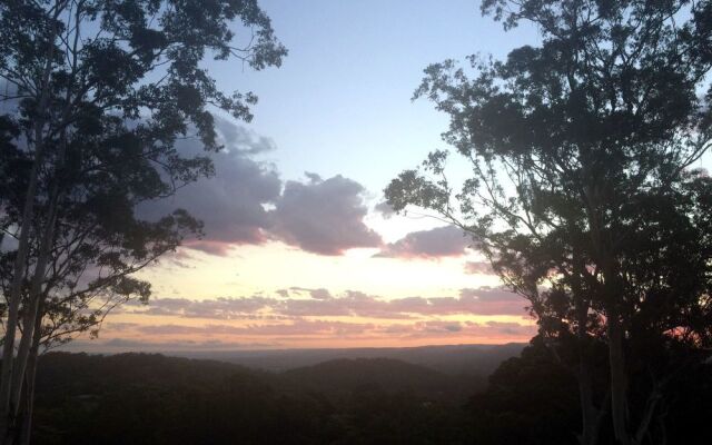 Phoenix Eumundi Bed & Breakfast