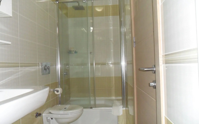 Costa Asmin Hotel