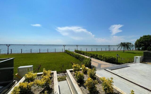 Ini Apartment Solid House Butoaie Mamaia