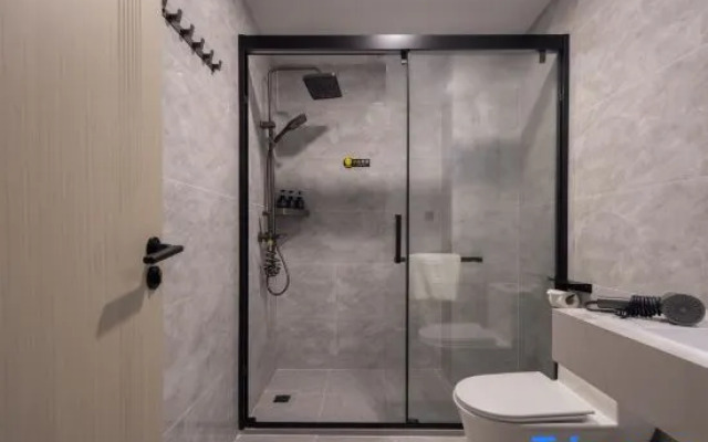 Sanya Tianya Meiguan Hotel (Phoenix Airport Branch)