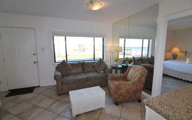 Capri 106 1 Bedroom 1 Bathroom Condo