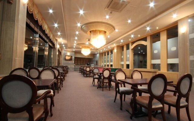 Tongyeong Tourist Hotel