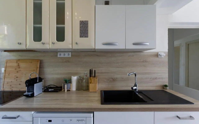 Le Smile - 3 Bedrooms - 8pers - Parking - Centre Gare