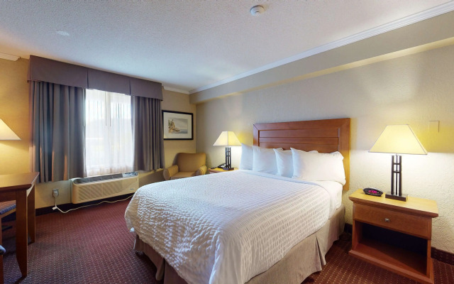 Best Western Plus Nor'wester Hotel & Conference Centre