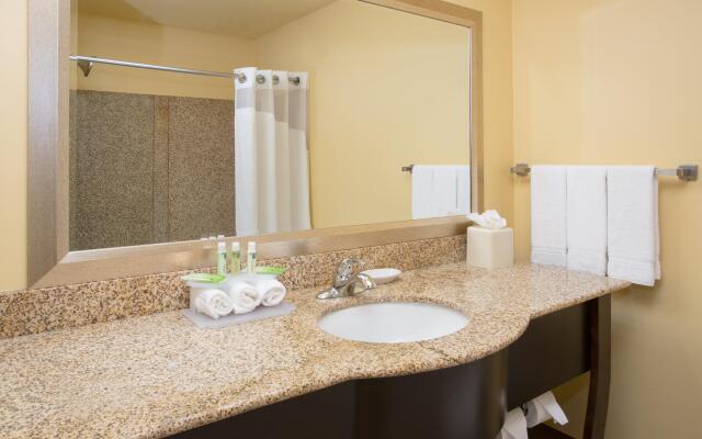 Holiday Inn Express Hotel & Suites Denver North - Thornton, an IHG Hotel