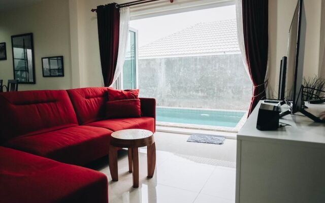Peach Hua Hin Pool Villa Holiday