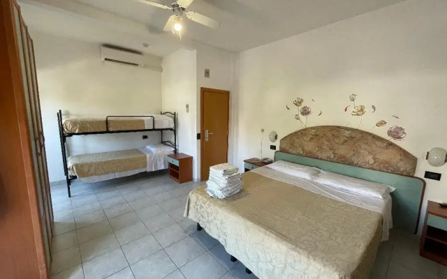 Hotel Marina