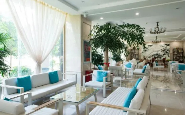 DaLi XinDa Hotel