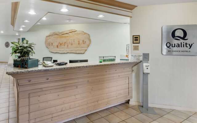 Quality Suites Moab near Arches National Park