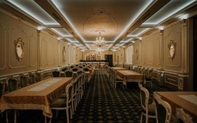 Hotel Regal