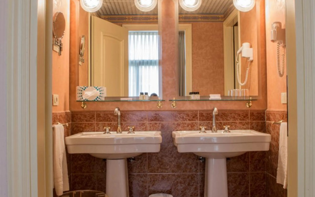 Grand Hotel Astoria