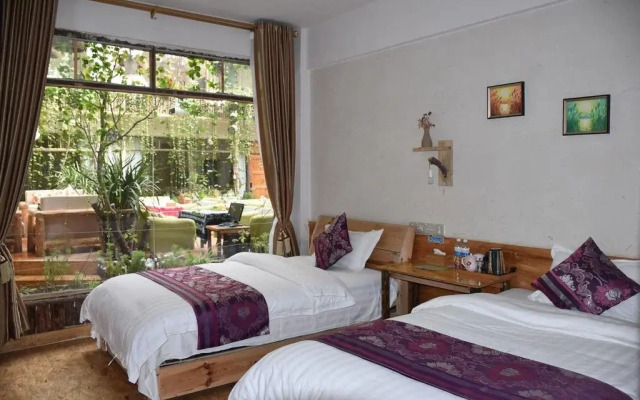 Xisha Cloud Mountain Holiday Hotel