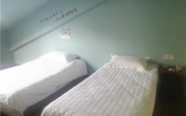 Aike 100 Chain Hotel Time of Love Theme Hotel