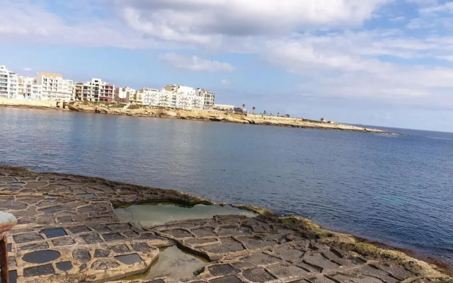 Eivissa Apartment - Spacious Accommodation