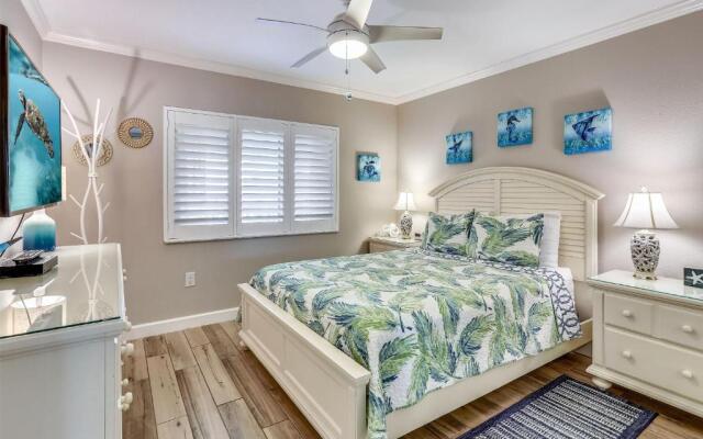 Land's End 11-405 Beach Front - Premier