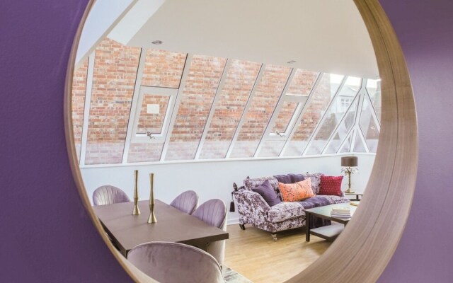 Beautiful, Bright 2BR Flat for 4 Central Brighton