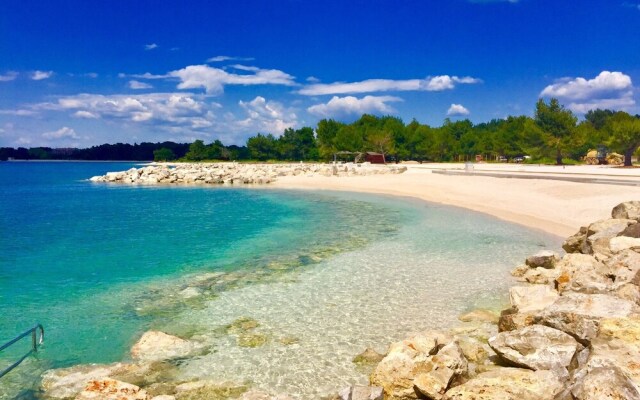 Stunning 3-bedroom Villa With a Private Pool-pula