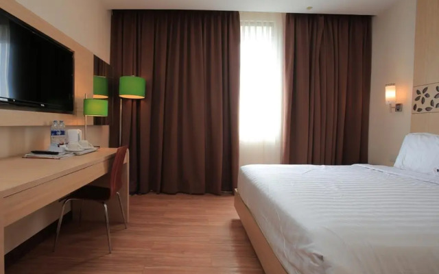 RedDoorz Premium @ Karang Tenget Tuban