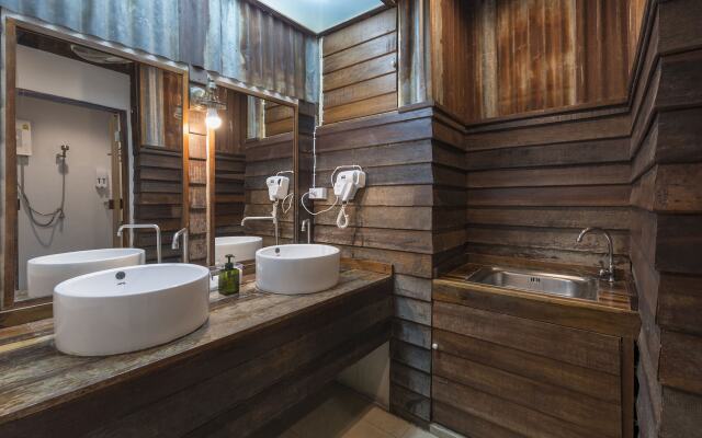 Suneta Hostel Khaosan