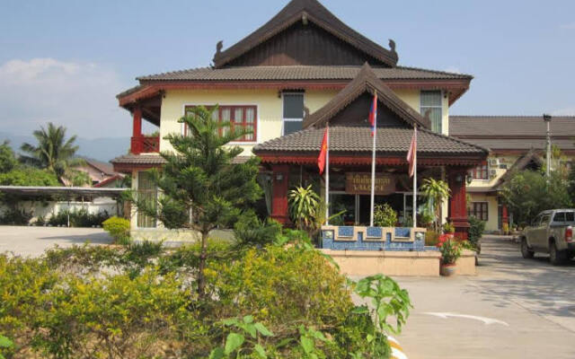 Khampaseuth Hotel