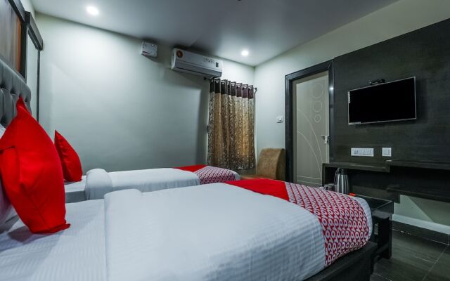 OYO 16155 Hotel Dcm Grand