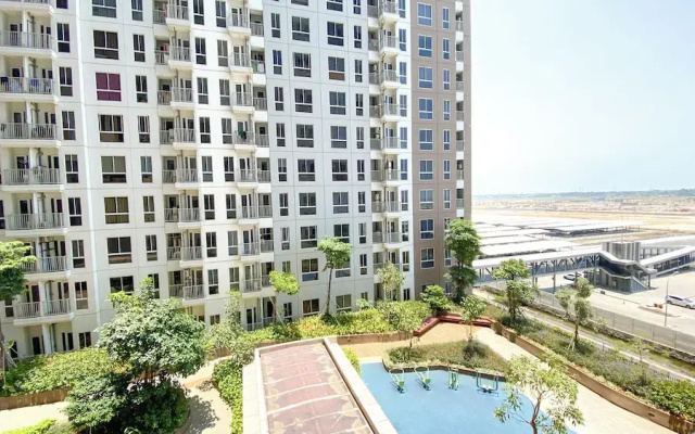 Good Place Studio Apartment At Tokyo Riverside Pik 2