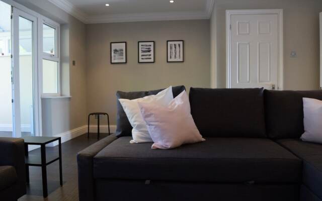 Beautiful Wimbledon 4 Bedroom Family Home