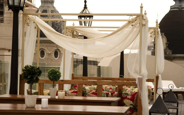 Tango de Mayo Hotel