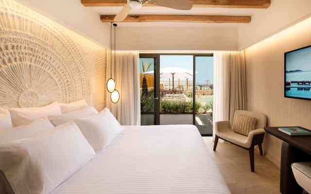 Mitsis Rinela Beach Hotel