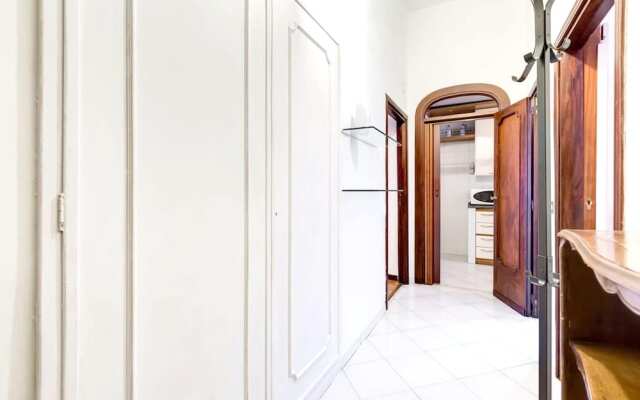 Apartment With 2 Bedrooms In Roma With Furnished Balcony And Wifi 130 Km From The Slopes