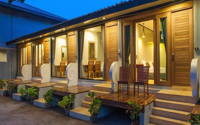 Sichon Cabana Beach Resort