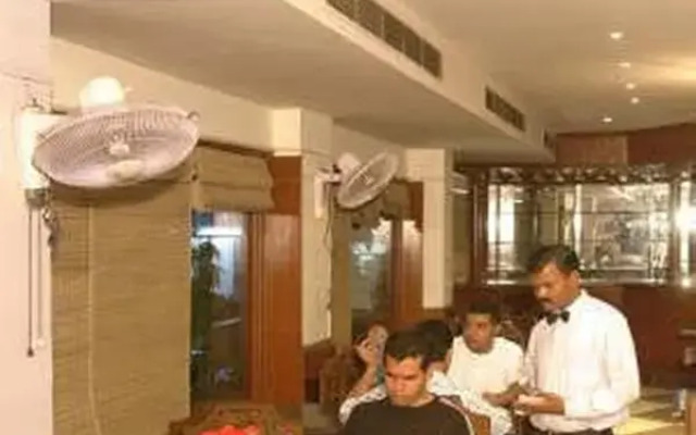 Raunak International Hotel