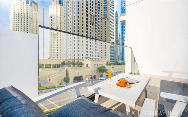LUX - Contemporary Suite Dubai Marina