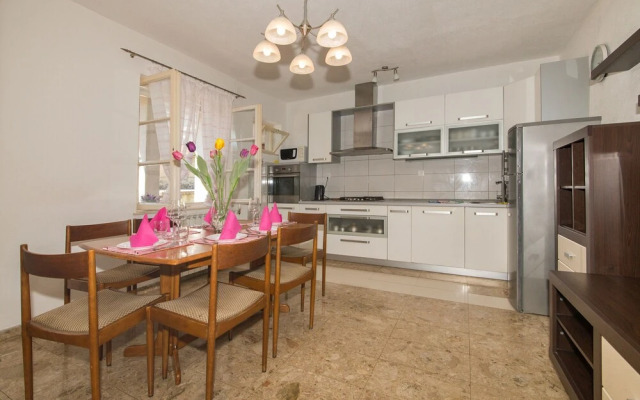 Apartments Marieta
