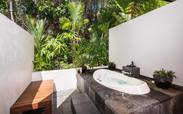 Niramaya Villas and Spa