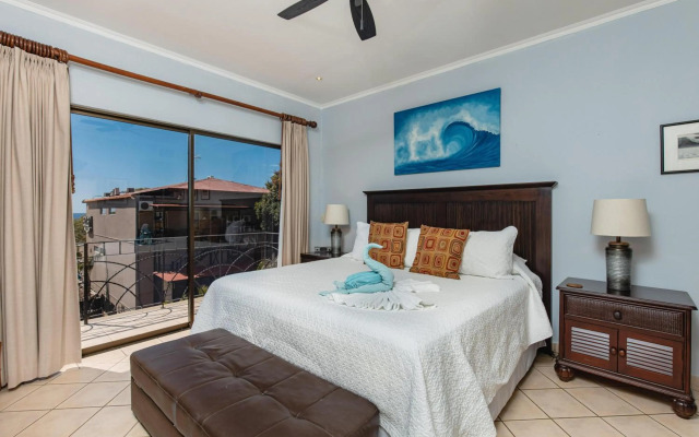 Sunrise 43 - 2 Bedroom Ocean View Condo