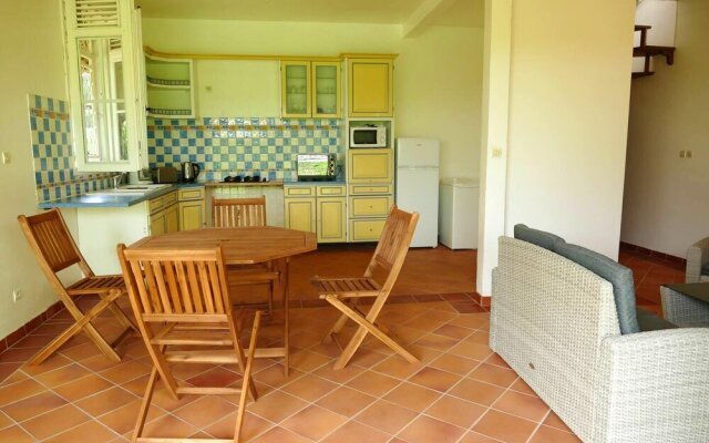 House With 2 Bedrooms In Gros Morne With Enclosed Garden And Wifi 15 Km From The Beach