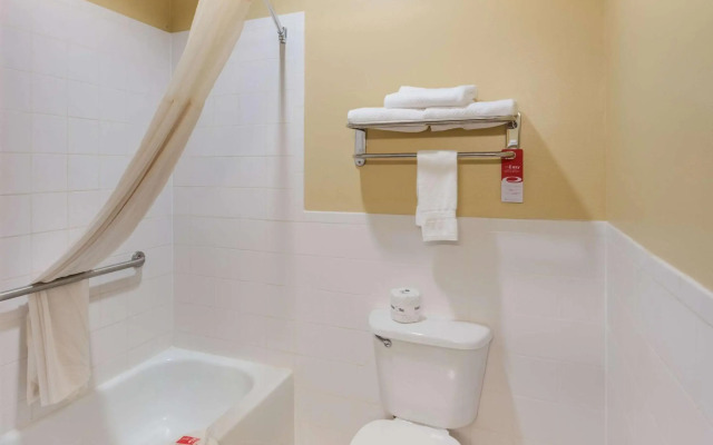 Econo Lodge Lubbock I-27