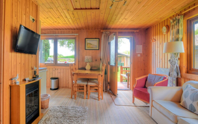 4 Pinewood Retreat