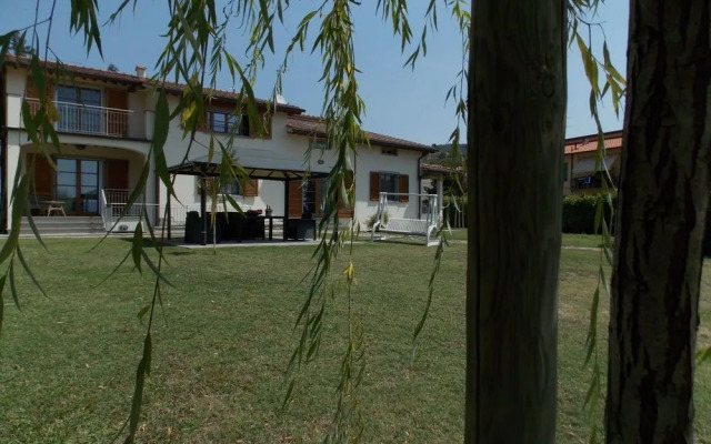 Villa Moderna Resort