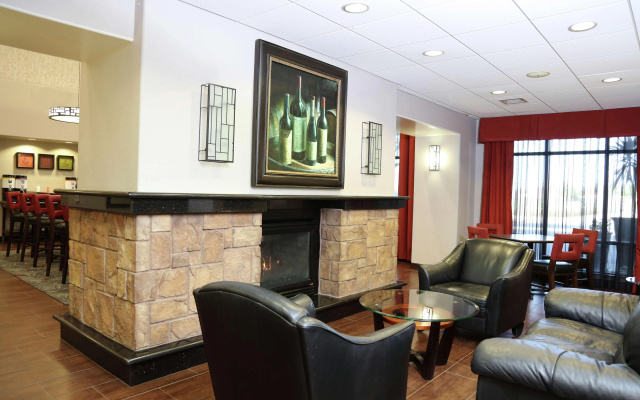Hampton Inn & Suites Temecula