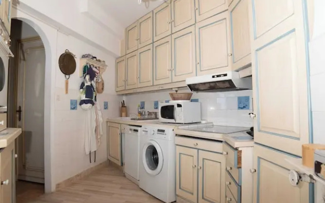 Residence Les Voiles Blanches - Postcard View on the Croisette