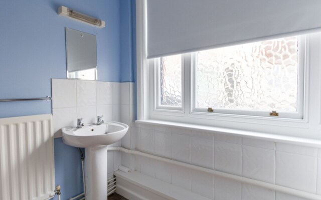 Watersmeet Apartment