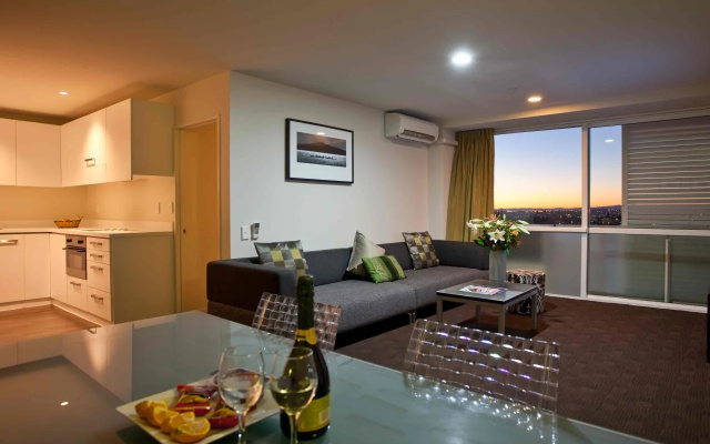 The Quadrant Hotel & Suites