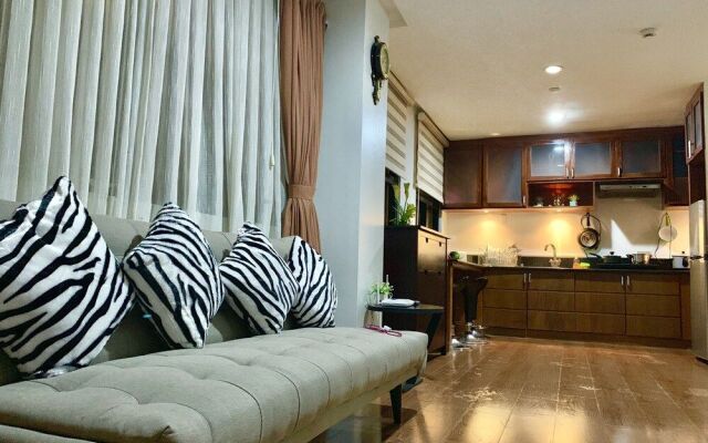 Spacious 1 BR Unit in AppleOne Ayala