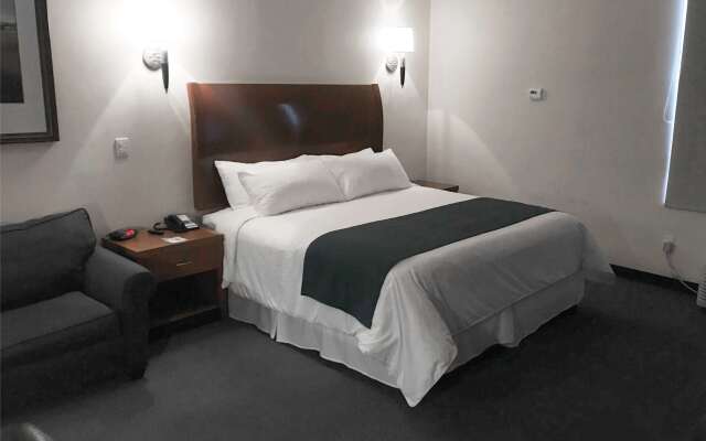 Days Inn by Wyndham Piedras Negras