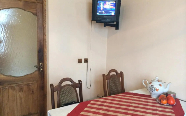 Talo's Guest House